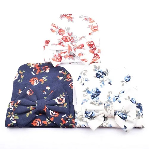 Bonnet BA-19075 - Blanche / Bleue